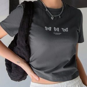 NWT SHEIN | Dazy Butterfly Graphic Cropped Tee, Dark Gray, Size Medium